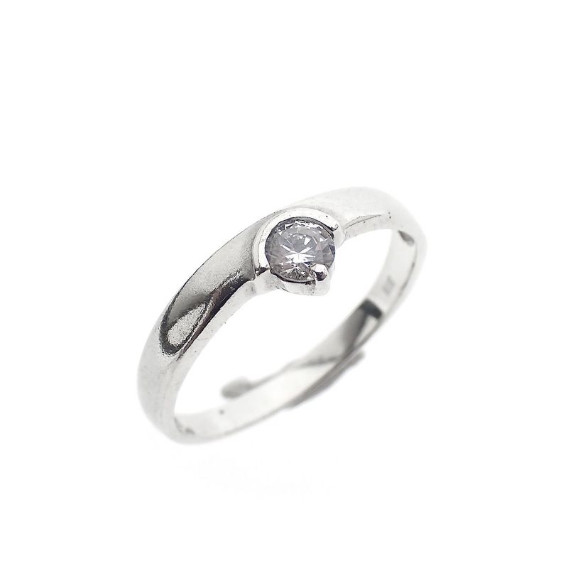 Image 1 of Silver ladies ring with zirconia