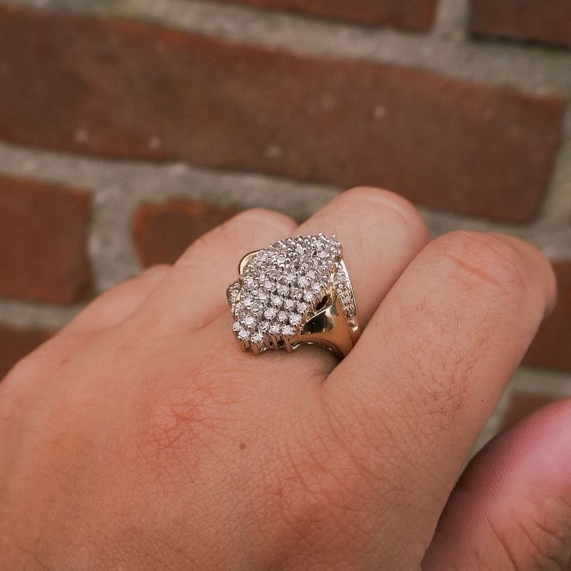 Image 6 of Gold entourage ring with diamond; 0.68 ct.