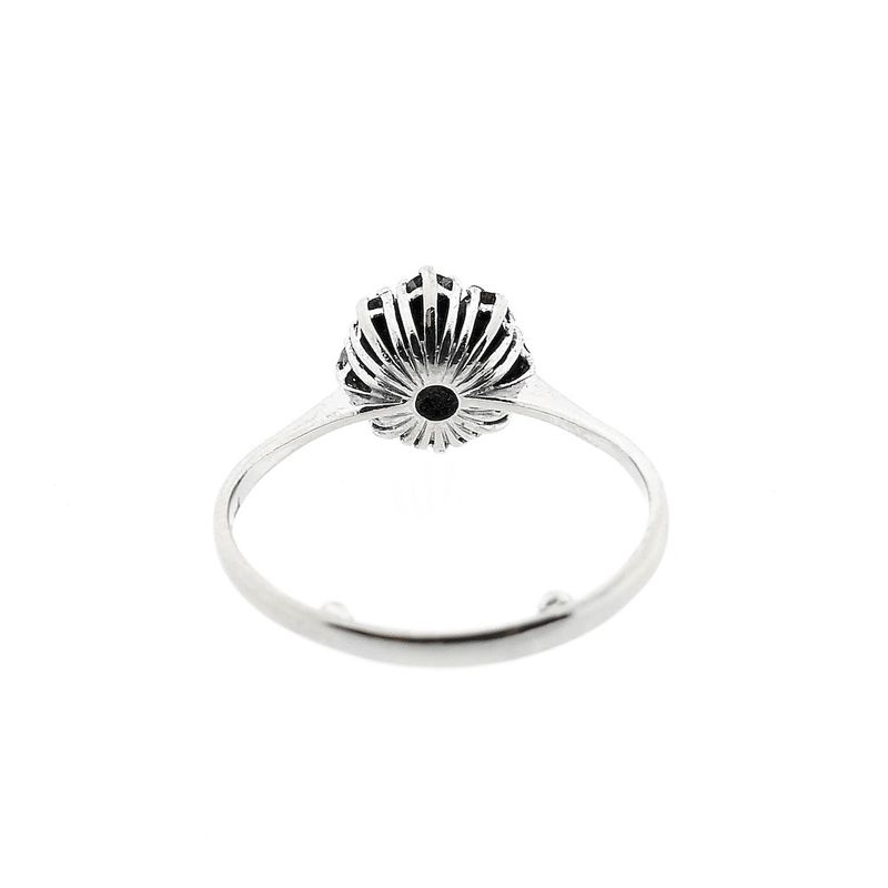 Image 4 of White gold entourage ring with diamond; 0.64 ct.