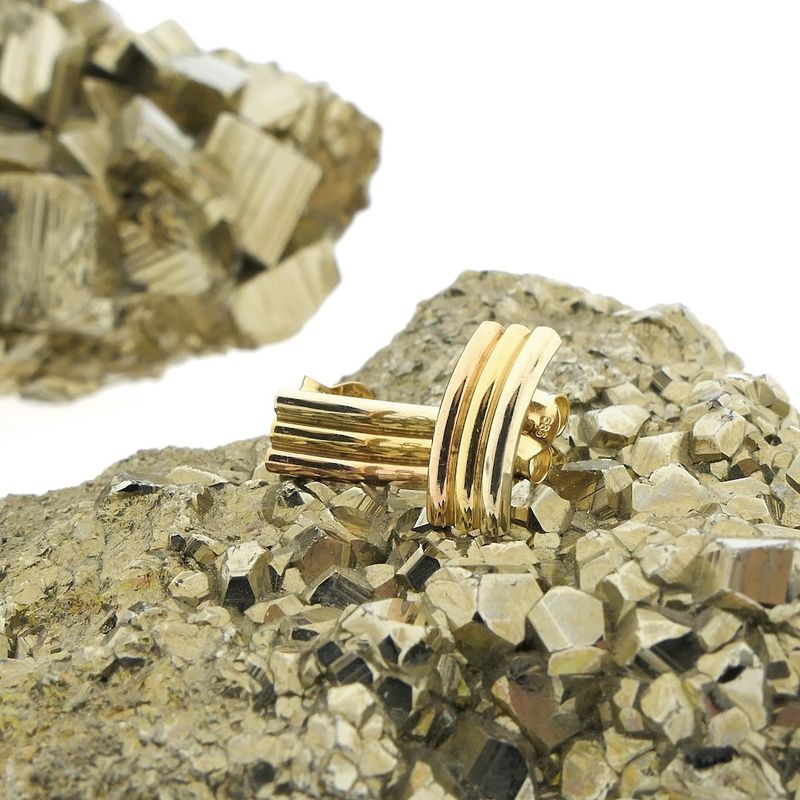 Image 9 of Tricolor gold stud earrings