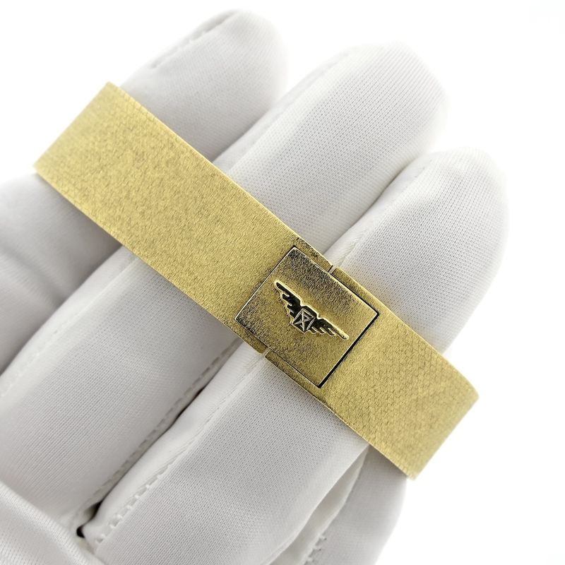 Image 13 of Longines Wittnauer Classic 'Onyx & Diamonds'; 18k gold watch