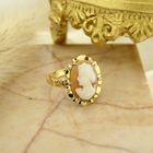 Image 2 of 22 carat vintage gold ring with cameo