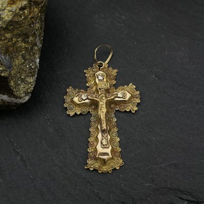 Gold antique pendant of a cross with corpus | INRI Image 2 of Gold antique pendant of a cross with corpus | INRI