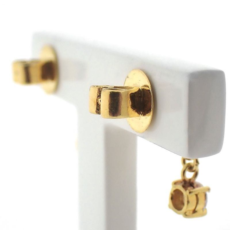 Image 4 of 22 Carat gold Oriental stud earrings with zirconia