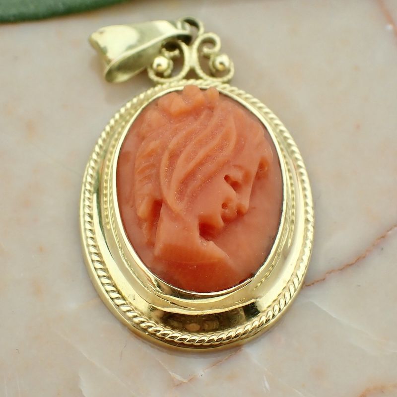 Image 5 of Vintage gold pendant with blood coral cameo