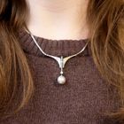 Image 10 of White gold necklace with pearl and diamond; 0.05 ct. | 44 cm