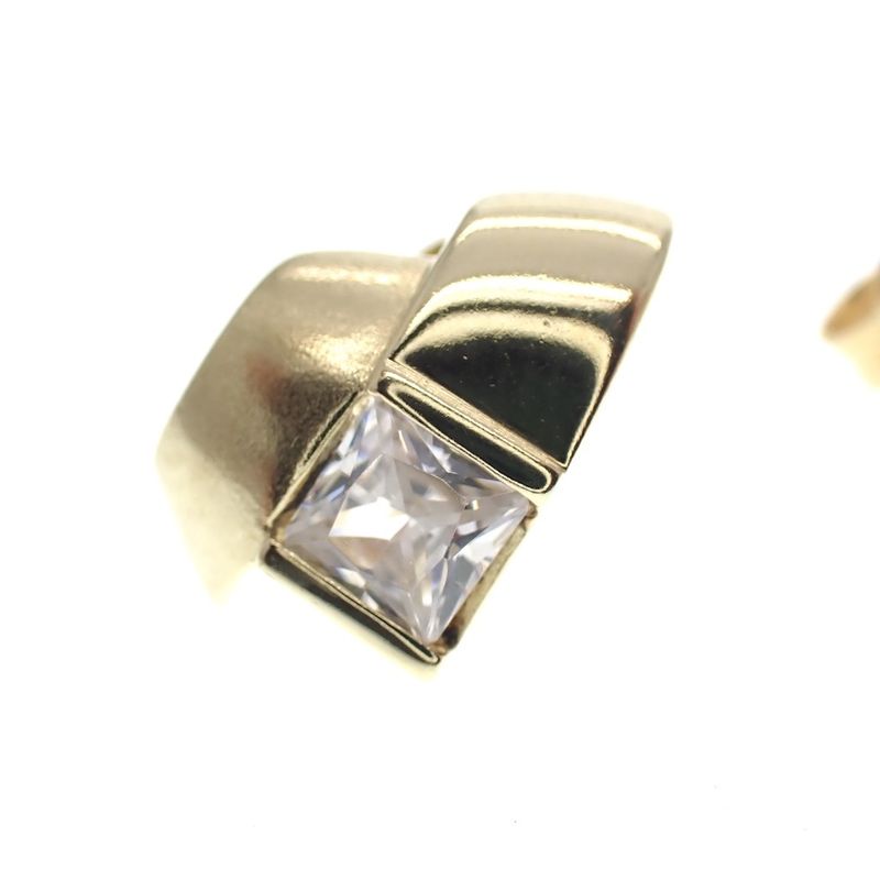 Image 3 of Gold stud earrings with zirconia