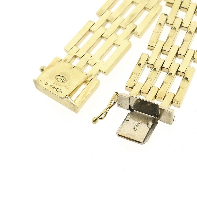 Image 5 of Gold tank link bracelet