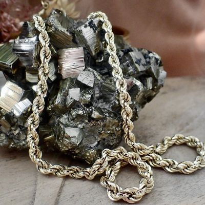 Image 2 of Gold twisted link chain | 45 cm