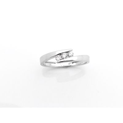 Image 2 of 9 carat ring with 0.14 ct diamonds.