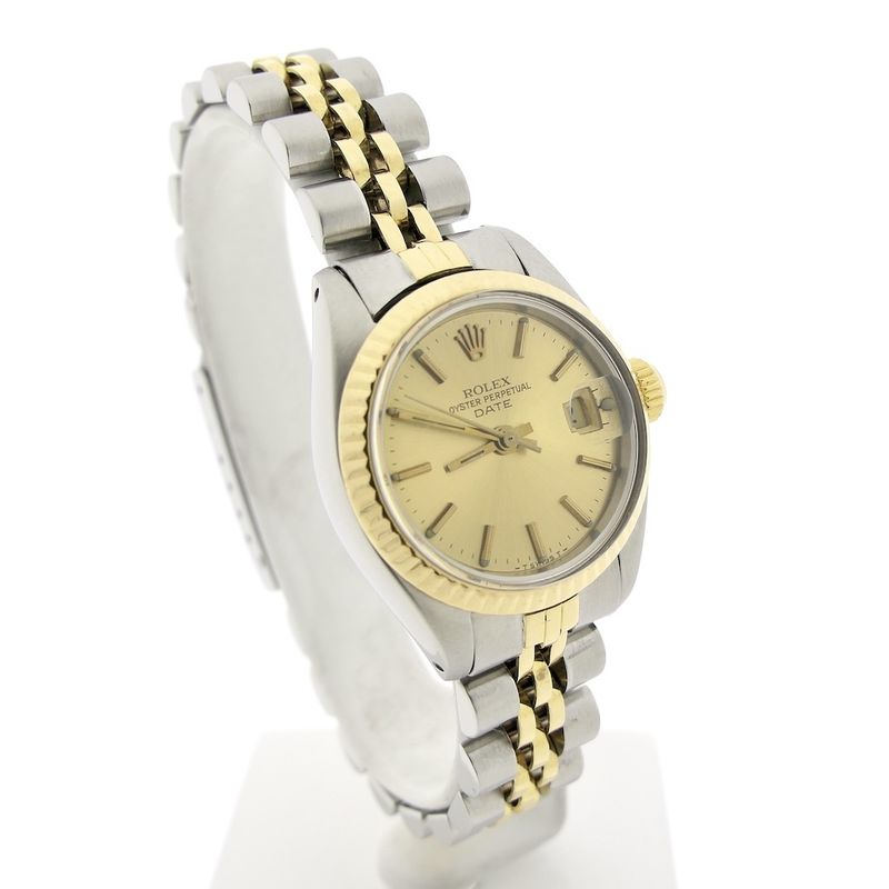 Image 4 of Rolex Datejust 26mm 'Full-Set'; Gold/steel women's watch