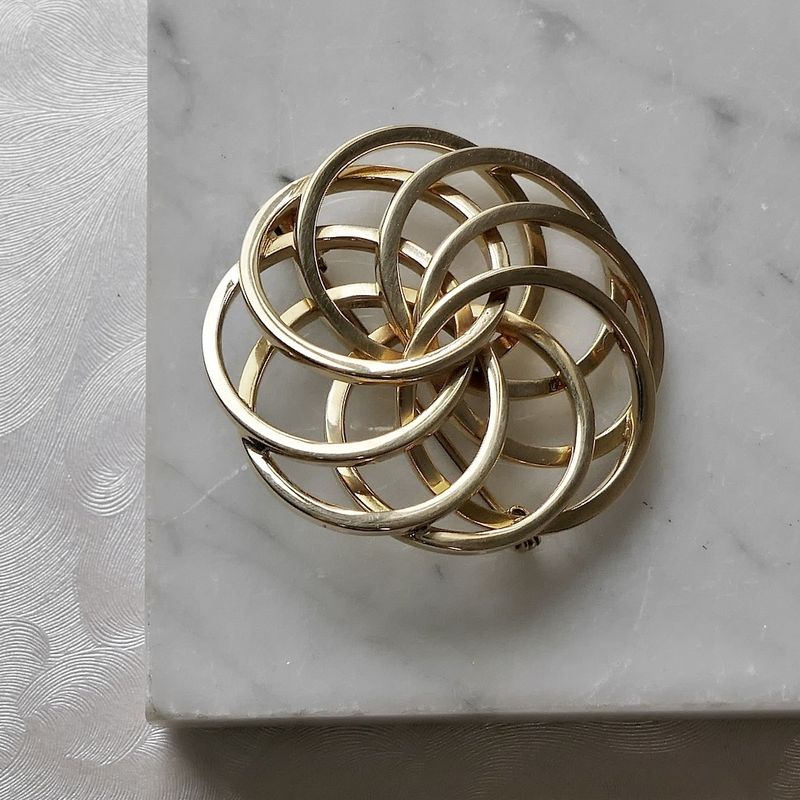 Image 4 of Vintage gold fantasy brooch