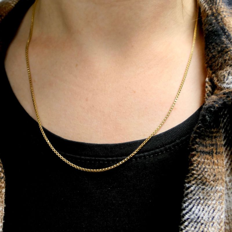 Image 9 of Golden Venetian link chain