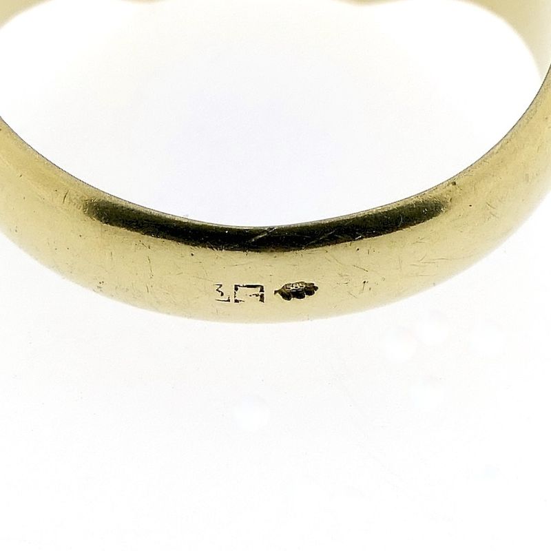 Image 6 of Gold men's ring with synthetic sapphire