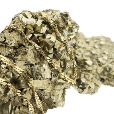 Image 2 of Gold twisted link chain | 40 cm