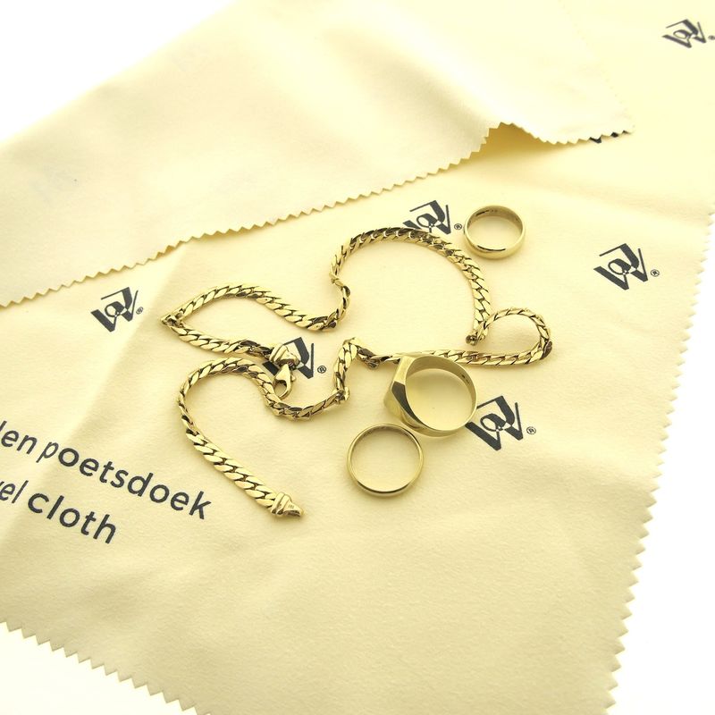 Image 9 of Jewelry polishing cloth; Extra large; for gold and silver jewelry; 30 x 36 cm