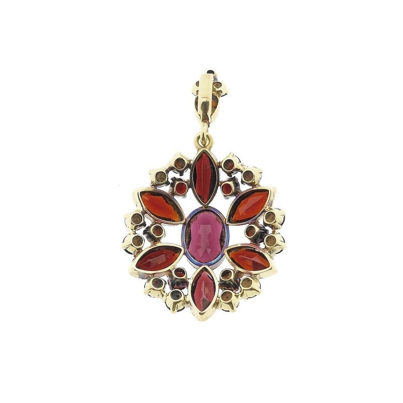 Image 5 of Vintage gold entourage pendant with garnet