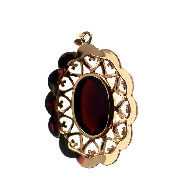 Image 6 of Vintage gold pendant with garnet stone.