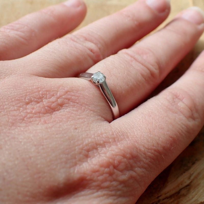 Image 9 of 9 carat bicolor ring with 0.20 ct diamond.