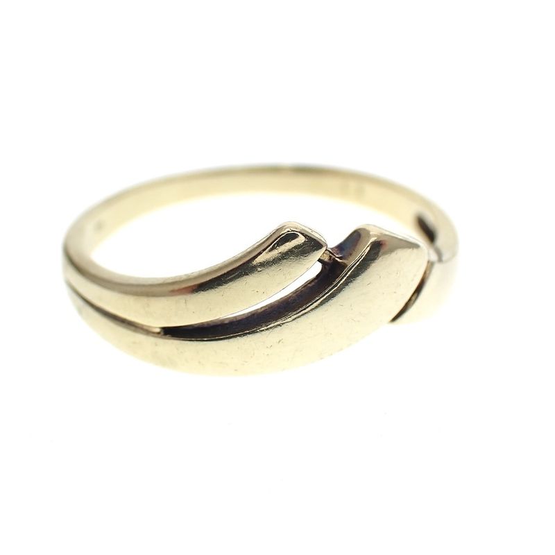 Image 4 of Vintage gold fantasy ring