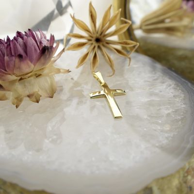 Gold pendant with a subtle cross Image 2 of Gold pendant with a subtle cross