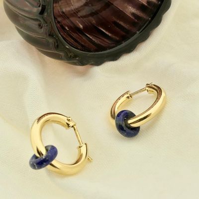 Gold earrings with lapis lazuli Image 2 of Gold earrings with lapis lazuli