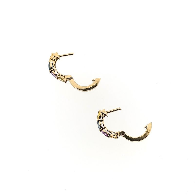 Image 7 of Gold stud earrings with colored sapphire