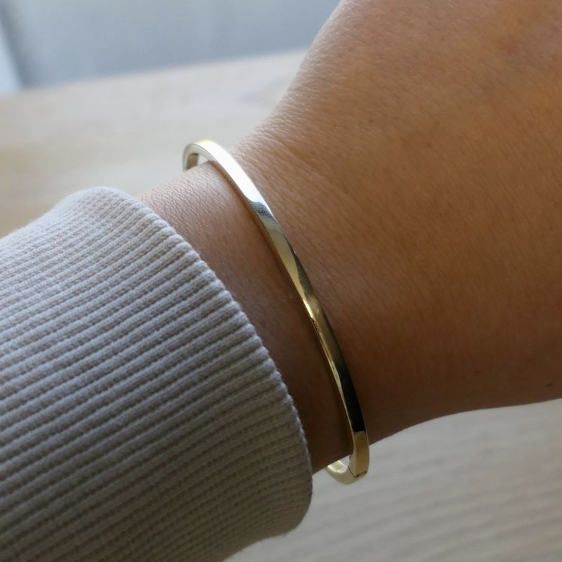 Image 6 of Gold thin slave bracelet | Ø 62mm