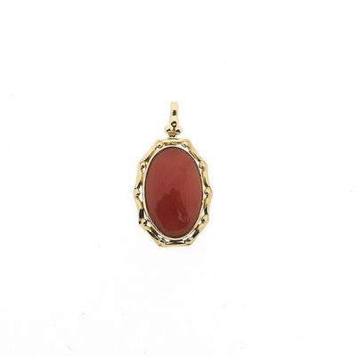 Gold pendant with red coral | Vintage Image 1 of Gold pendant with red coral | Vintage