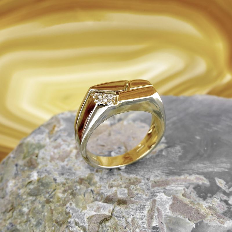 Image 2 of 18-karat two-tone gold men's ring with a 0.05-ct diamond.