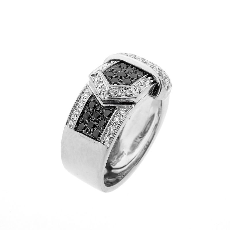 Image 1 of Leo Pizzo white gold ring with white and black diamonds; 0.84 ct.