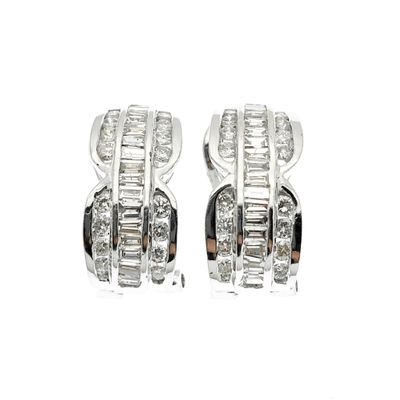 Image 1 of 18-karat white gold earrings with brilliant and baguette-cut diamonds, 1.28 ct in total