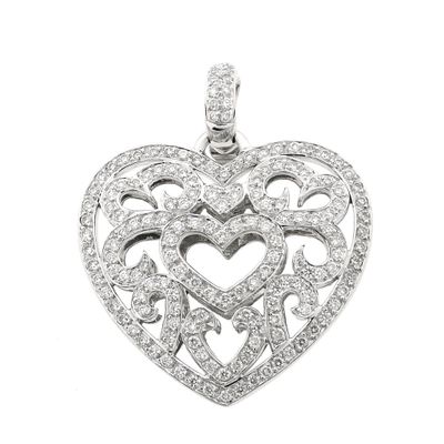 White gold heart pendant with diamonds; 0.815 ct. Image 1 of White gold heart pendant with diamonds; 0.815 ct.