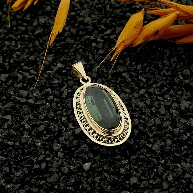 Image 9 of Gold pendant with synthetic green gemstone