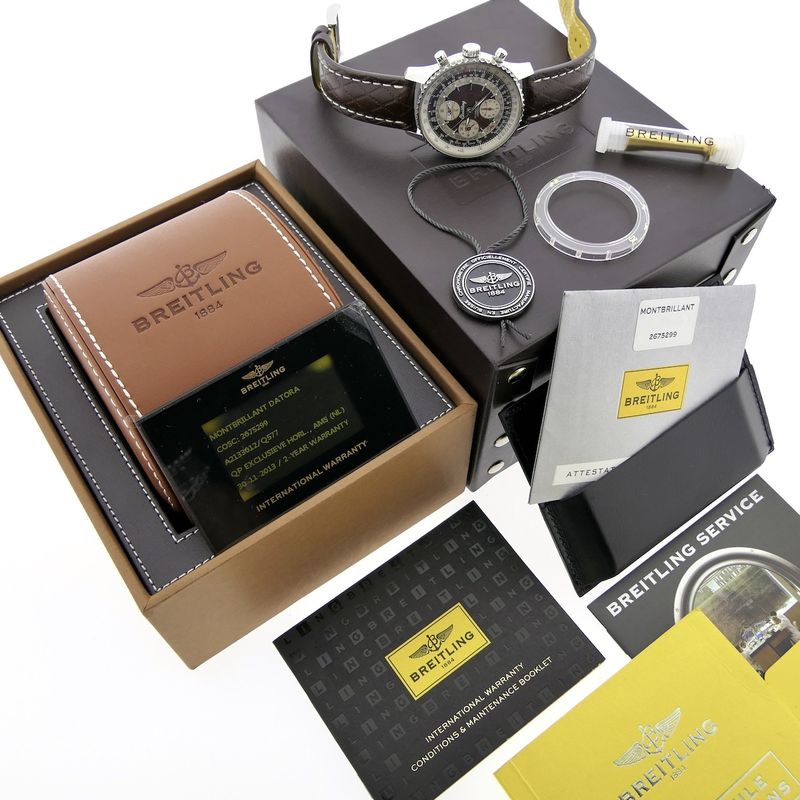 Image 18 of Breitling Navitimer Montbrillant Datora A21330; Chronograph men's watch