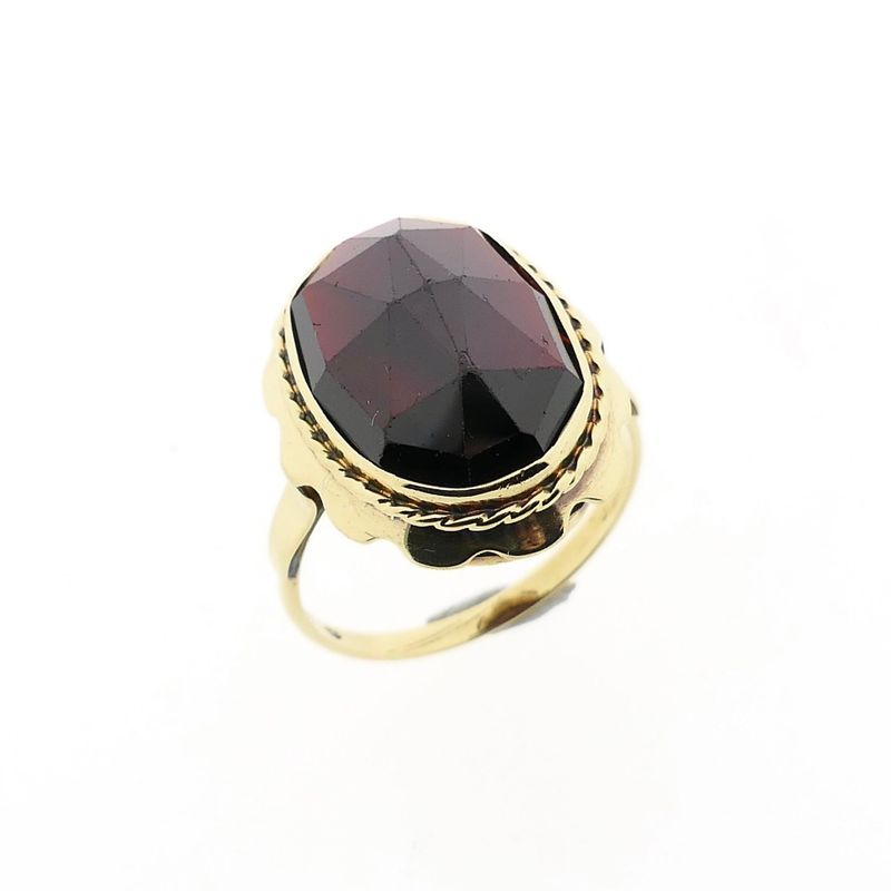 Image 1 of Vintage Gold Ring with Garnet
