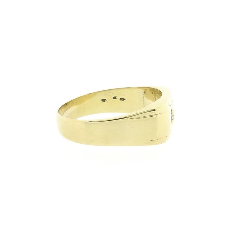 Image 5 of Gold men's signet ring with zirconia