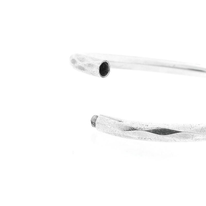 Image 4 of Silver slave bracelet with pattern; Size L
