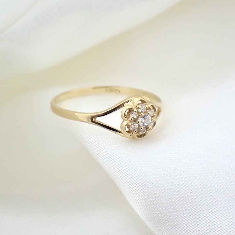 Image 2 of Gold ring with zirconia stones