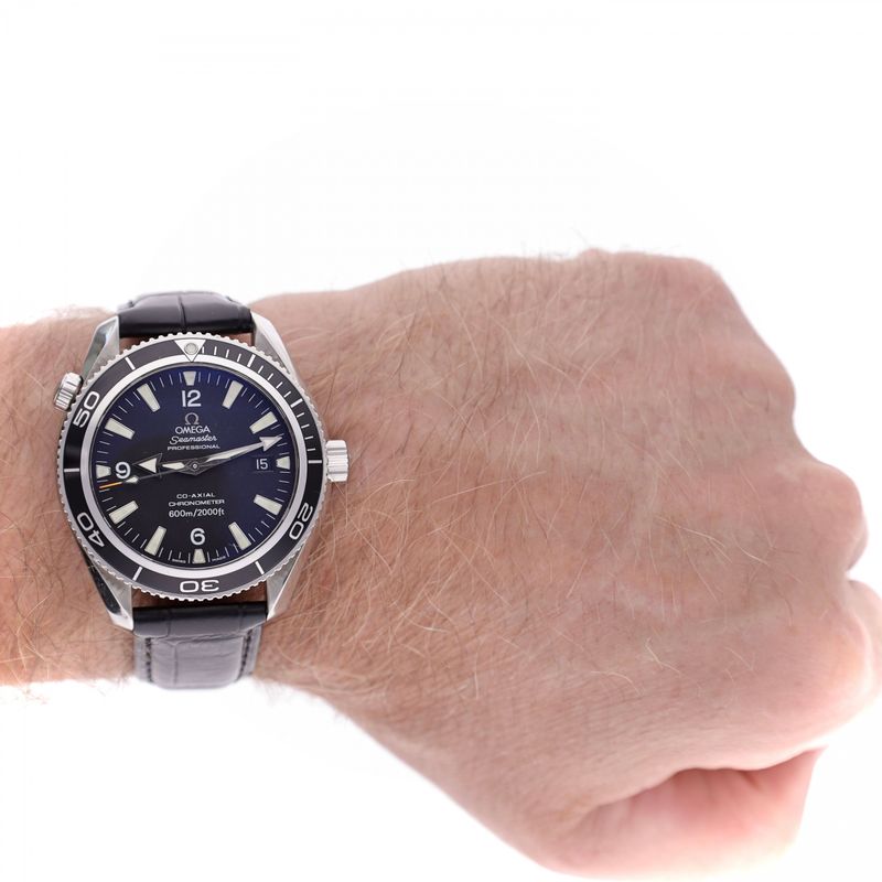 Image 15 of Omega Seamaster Planet Ocean 42mm Automatic Men's Watch