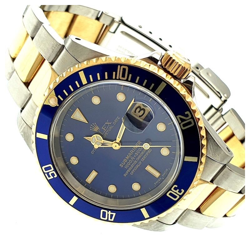 Image 10 of Rolex Submariner 16613; Gold/steel diving watch
