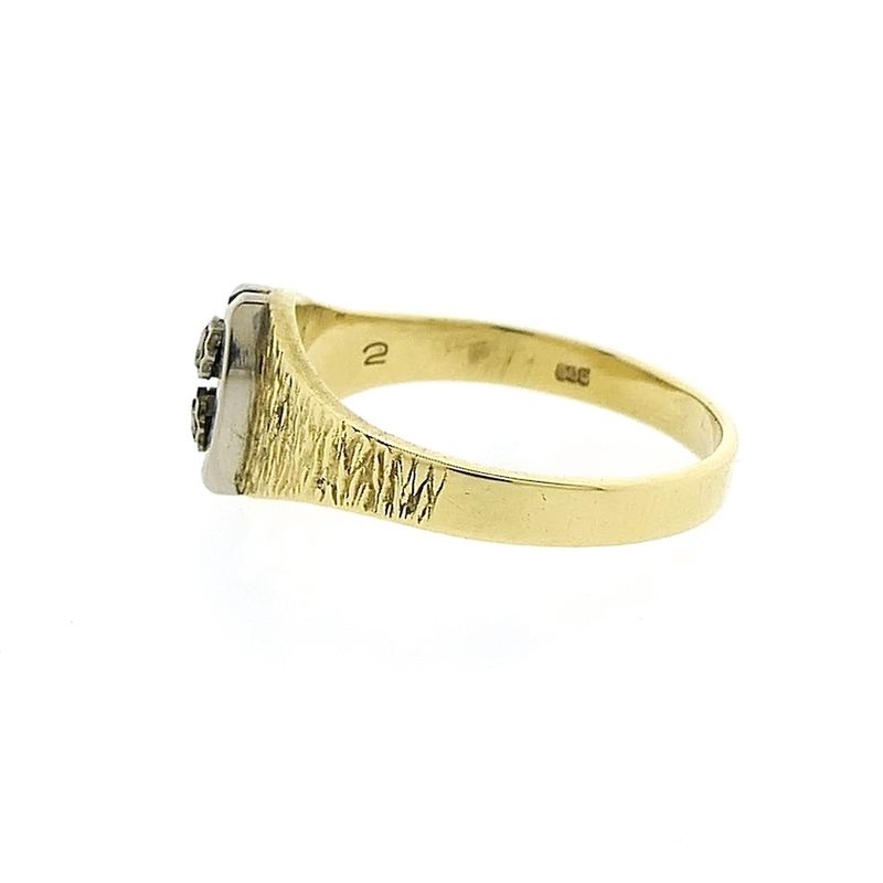 Image 9 of Two-tone gold ring with diamond; 0.03 ct.