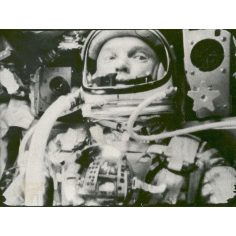 Image 14 of Heuer 'John Glen' 'Nasa Space Timer' 2915A; Vintage stopwatch/timer