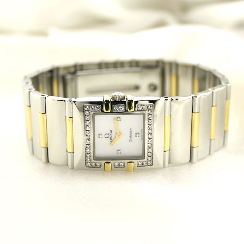 Image 9 of Omega Constellation Quadra 'Full Bar'; 18k. Goud/stalen dames horloge met diamanten