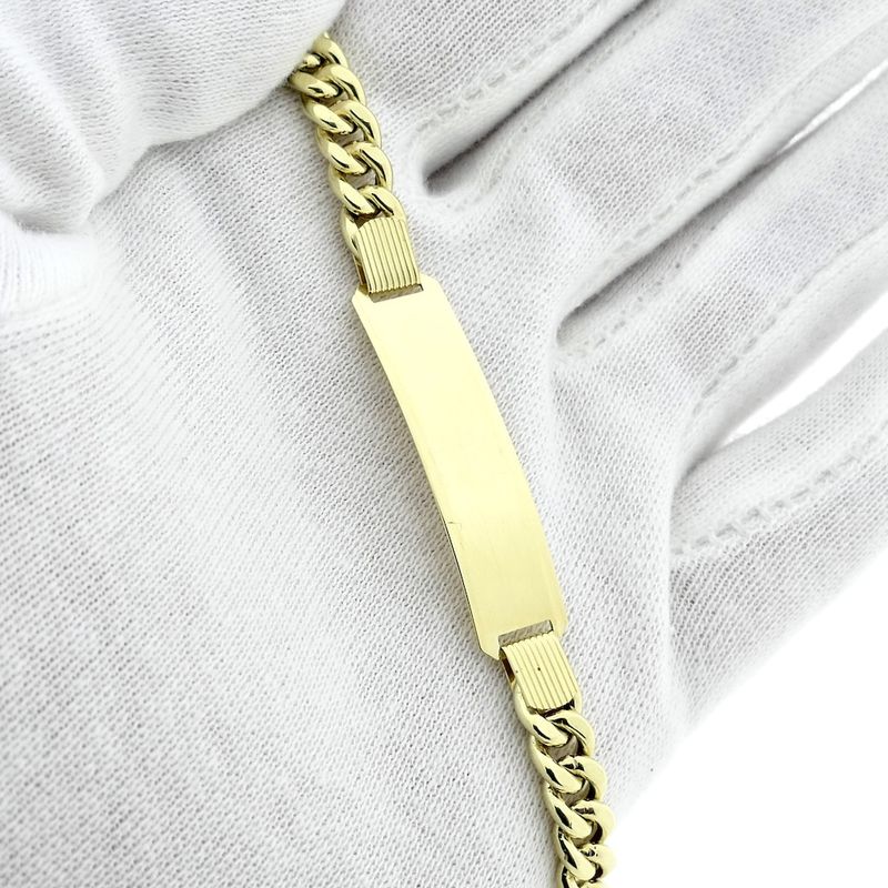 Image 10 of Gold gourmet link bracelet with engraving plate | 21 cm