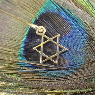 Image 2 of Gold pendant of a Star of David