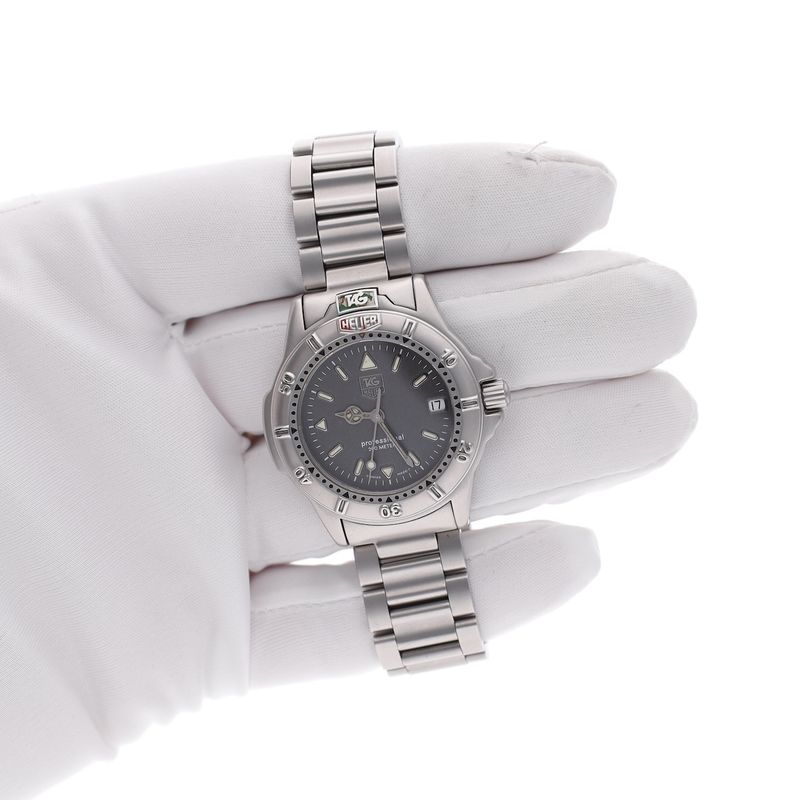 Image 17 of TAG Heuer 4000 34mm WF1211; Vintage unisex watch