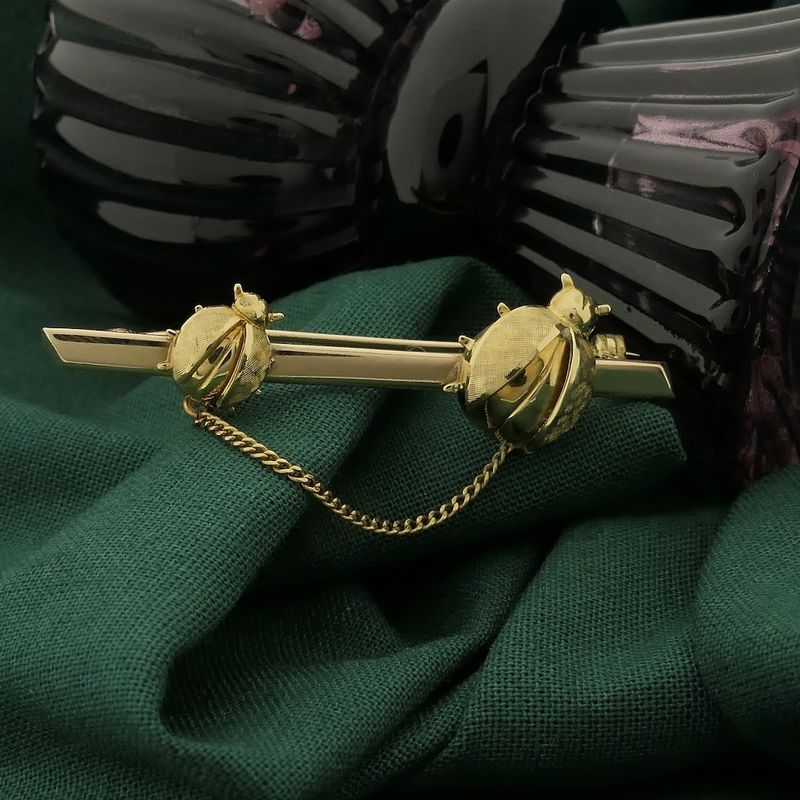 Image 2 of Gold brooch with ladybugs