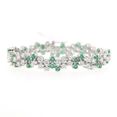 Exclusive white gold bracelet with emerald and diamond; 7.40 ct. + IGI Certificate Image 1 of Exclusive white gold bracelet with emerald and diamond; 7.40 ct. + IGI Certificate