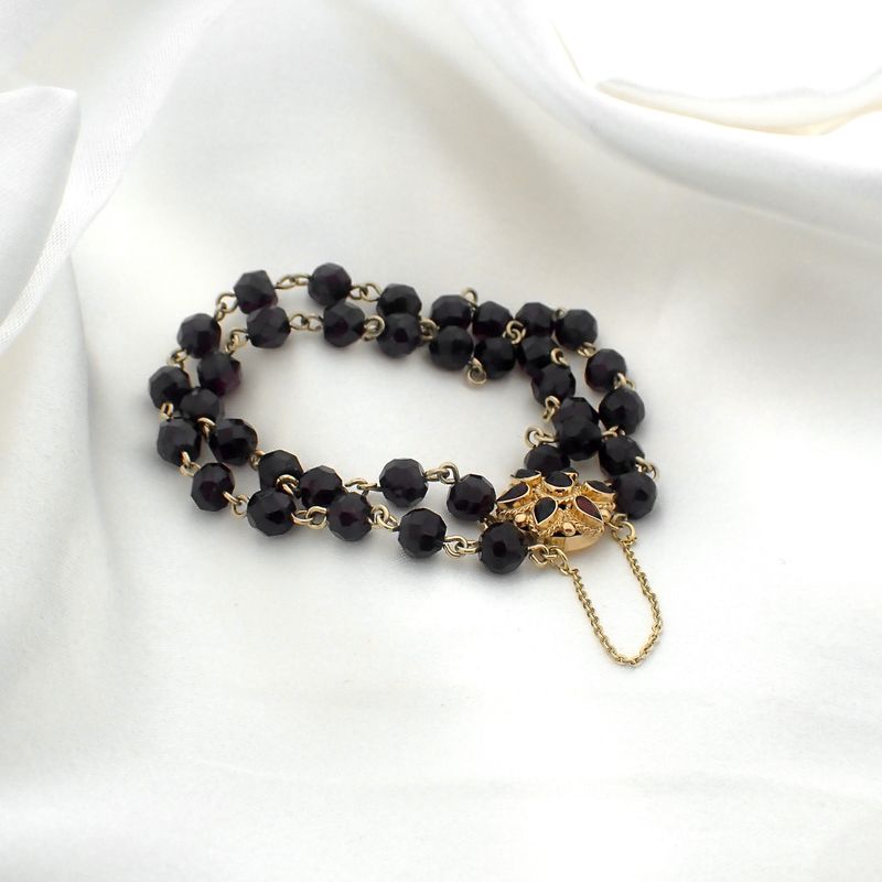 Image 7 of Antique garnet bracelet with gold decorative clasp